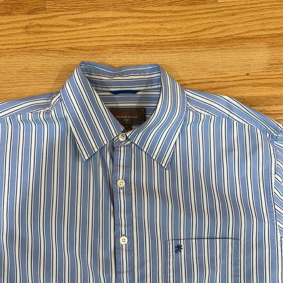 MOSSIMO SUPPLY CO. Striped Button down - XL (blue & white) - Picture 2 of 8
